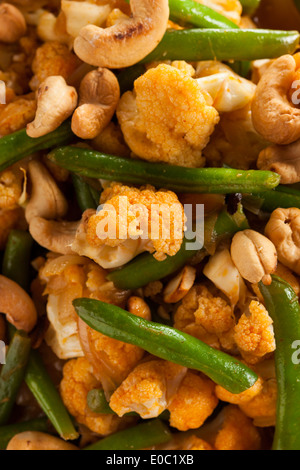 Thai piccante cavolo e fagioli Stir Fry Foto Stock