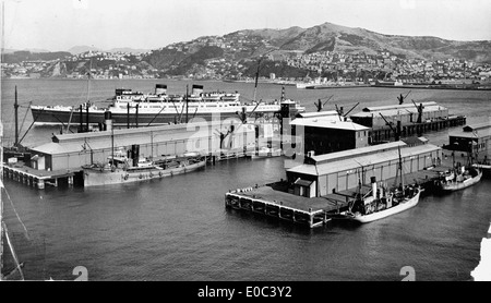 Raccordo a T esterna al Queens Wharf, Wellington, 1936-1942 Foto Stock