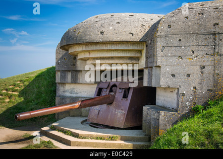 Il tedesco 150mm pistola a Longues-sur-Mer batteria - parte del D-Day tedesco sistema di difesa, Normandia Francia Foto Stock