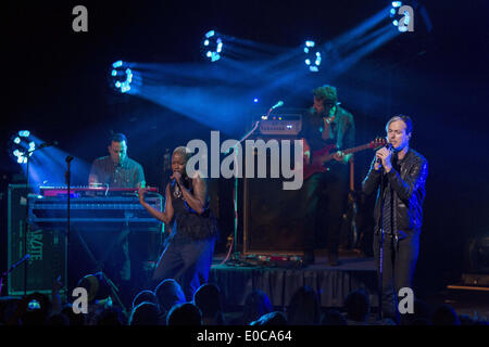 Madison, Wisconsin, Stati Uniti d'America. Il 6 maggio, 2014. Fitz e le bizze eseguire live al Teatro Capitol di Madison, Wisconsin © Daniel DeSlover/ZUMAPRESS.com/Alamy Live News Foto Stock