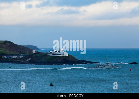 Roches Point Lighthouse da vicino Crosshaven; nella contea di Cork, Irlanda Foto Stock