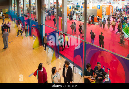 Torino Piemonte, Italia. Il 10 maggio, 2014. Lingotto Fiere xxvii Fiera Internazionale del Libro di decimo Maggio 2014 Credit: Davvero Facile Star/Alamy Live News Foto Stock