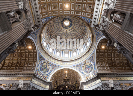 Petersdom, Vatikan - Basilica di San Pietro e Città del Vaticano Foto Stock