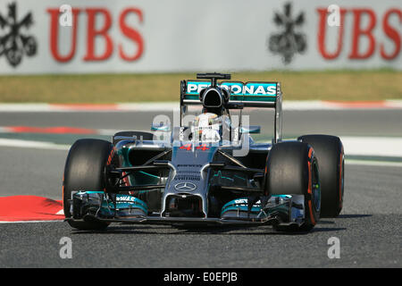 Circuito de Barcelona-Catalunya, Barcelona, Spagna. 11 Maggio, 2014. Spanish Grand Prix F1. Lewis Hamilton si prende la sua Mercedes AMG Petronas F1 W05 al 1 ° posto sul podio il credito: Azione Sport Plus/Alamy Live News Foto Stock