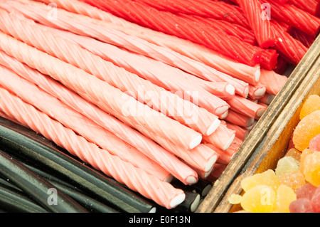 Allungata di Jelly Beans di diversi colori e sapori Foto Stock