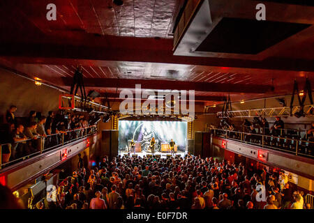 Detroit, Michigan, Stati Uniti d'America. Il 10 maggio, 2014. Contro di me di eseguire sul Transgender disforia Blues Tour a St. Andrews Hall di Detroit, MI su 10 maggio 2014 © Marc Nader/ZUMA filo/ZUMAPRESS.com/Alamy Live News Foto Stock