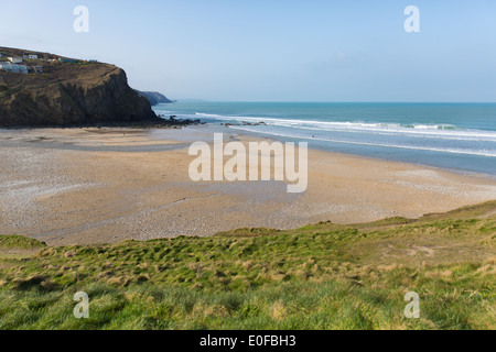 Spiaggia Porthtowan vicino a St Agnes Cornwall Inghilterra REGNO UNITO una popolare destinazione turistica sulla North Cornish Coast del patrimonio Foto Stock