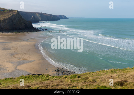 Spiaggia Porthtowan vicino a St Agnes Cornwall Inghilterra REGNO UNITO una popolare destinazione turistica sulla North Cornish Coast del patrimonio Foto Stock