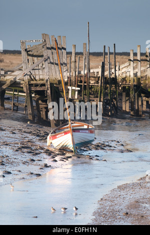 Morston quay e di insenature e di ormeggio barche. Foto Stock