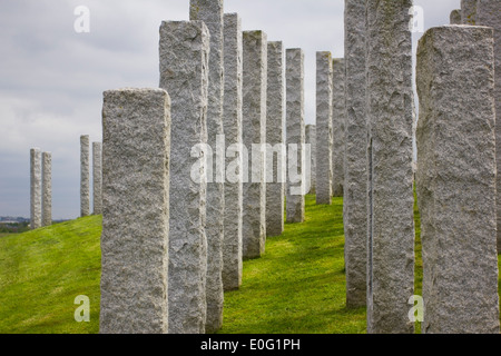 Gente di mare's Memorial Sculpture, Full Fathom Five, dall'artista Michael Dan Archer, Portishead, England, Regno Unito Foto Stock