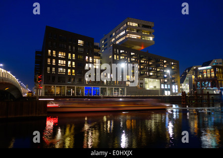 Il design moderno blocco di appartamenti a Amsterdam architettura olandese Foto Stock