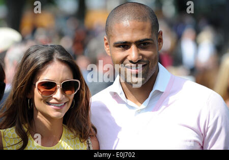 Gara ai proprietari di cavalli GLEN & LAURA TATTERSALLS MUSIDORA STAKES YORK RACECOURSE YORK Inghilterra il 14 maggio 2014 Foto Stock