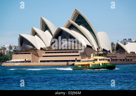 Sydney Australia, Porto, Porto, Opera House, Sydney Ferries, traghetto, barca, passaggio, AU140310100 Foto Stock