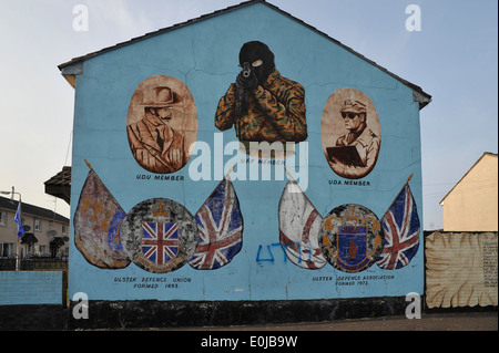 Queste immagini di pitture murali sono spesso placcato in tutto il mondo su news bulletin su Belfast e i problemi,sommosse Foto Stock