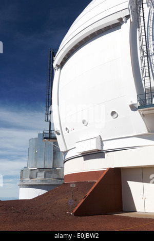 Astronomia osservatorio astronomico del telescopio in cima al paesaggio vulcanico sul Mauna Kea sulla Big Island delle Hawaii, Foto Stock