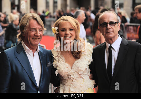 Londra, UK, UK. 1 Luglio, 2013. Rick Parfitt, Laura Aikman e Francesco Rossi frequentare il Bula Quo Premiere di Odeon West End. © Ferdaus Shamim/ZUMA filo/ZUMAPRESS.com/Alamy Live News Foto Stock