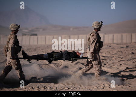 MUSA Qal'EH, provincia di Helmand, Repubblica Islamica dell'Afghanistan - Marines con 1a combattere l'Ingegnere battaglione, Marittima 1 Div Foto Stock