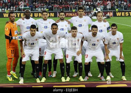 Torino, Italia. 14 Maggio, 2014. Europa League Cup finale. Benfica (porto) versus Sevilla (ESP). Sevilla team credito immagine: Azione Plus sport/Alamy Live News Foto Stock