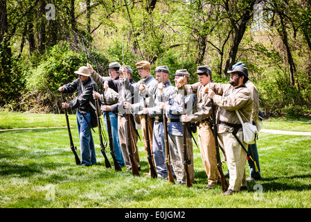 Xvii Virginia fanteria fucile confederato, unità di Fairfax Guerra civile giorno, Storico Blenheim, 3610 Vecchio Lee autostrada, Fairfax, Virginia Foto Stock