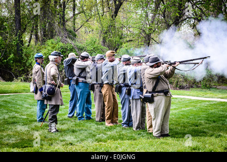 Xvii Virginia fanteria fucile confederato, unità di Fairfax Guerra civile giorno, Storico Blenheim, 3610 Vecchio Lee autostrada, Fairfax, Virginia Foto Stock