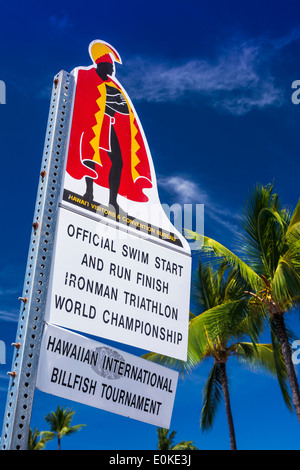 Segno all'inizio dell'Ironman Triathlon, Kailua-Kona, Hawaii, STATI UNITI D'AMERICA Foto Stock