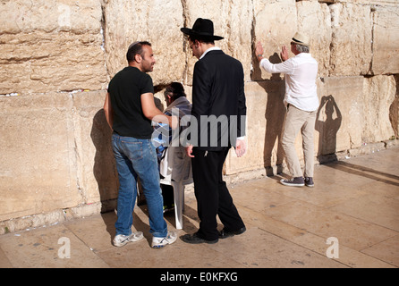 Di fronte al Muro del Pianto, Gerusalemme, Israele Foto Stock