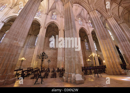 Il Portogallo, Leiria, Batalha, Mosteiro da Batalha, Monastero di Batalha, il Monastero di Santa Maria da Vitoria, all'interno, chiesa, gotico, architettura, la religione cattolica, il cattolicesimo, viaggi, turismo, turismo, Patrimonio Mondiale dell Unesco - Maggio 2014 Foto Stock