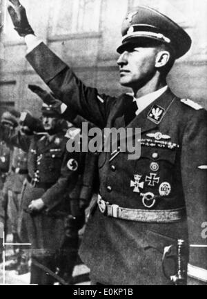 Gen 01, 1942 - Germania - File foto: circa 1942, esatta posizione sconosciuta. Un ritratto del leader nazista Reinhard Heydrich. Foto Stock