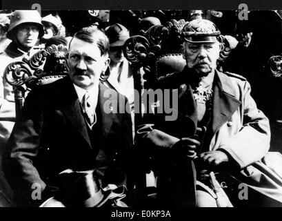 Adolf Hitler: Ascesa e caduta del partito nazista Foto Stock