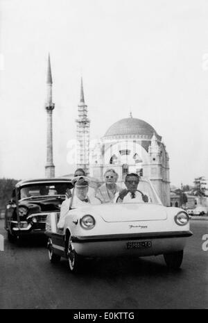 Aristotele Onassis e Sir Winston Churchill vacanza Foto Stock