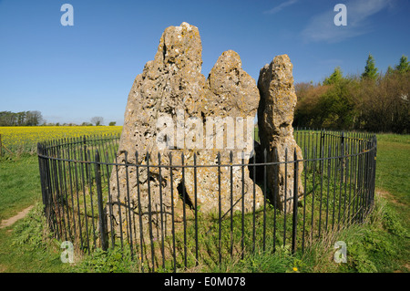 Whispering Knights, Rollright Stones Neolitico camera di sepoltura Foto Stock