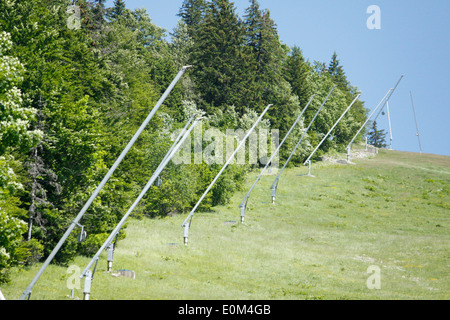 Il cannone neve, durante il Big Bike Festival Vercors, Villard de Lans, Isere, Rhone Alpes, Francia Foto Stock