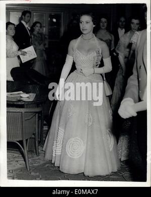 Lug. 07, 1954 - La Principessa Margaret a Hurlingham Club - la principessa Margaret visto all'arrivo presso l'Hurlingham Club la scorsa notte, per Foto Stock