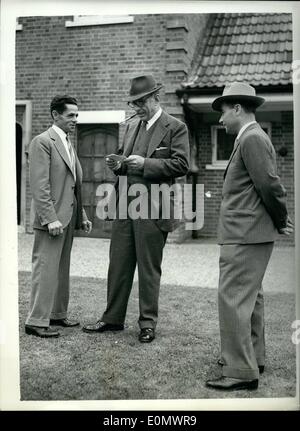 Lug. 07, 1956 - la meraviglia delle corse ippiche italiane si muove nel suo nuovo quartiere a Ascot.: Ribot, la meraviglia delle corse ippiche e il suo stabile Foto Stock