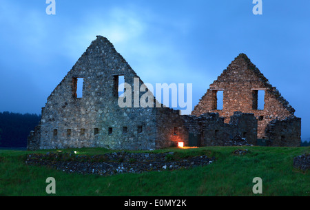 La storica rimane delle Caserme di Ruthven, vicino a Kingussie, altopiani, Scozia, Europa Foto Stock