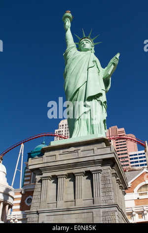 Una replica della statua della Libertà a New York New York Hotel in Las Vegas Nevada Foto Stock