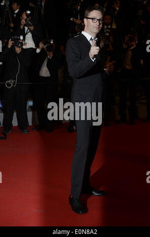 Cannes, Francia. 16 Maggio, 2014. Membro della Giuria e regista danese Nicolas Winding Refn arriva per la prima assoluta di "prigionieri", o il captive, durante la 67th Cannes Film Festival di Cannes, Francia, 16 maggio 2014. Regista canadese Atom Egoyan venerdì ha offerto il suo ultimo film 'Prigionieri' alla 67th Cannes Film Festival a competere per la Palma d'Oro per il miglior film. Credito: Voi Pingfan/Xinhua/Alamy Live News Foto Stock