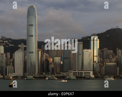 Il distretto centrale, Hong Kong, IFC, Centro Finanziario Internazionale la torre 1 e 2, Municipio waterfront, lo Star Ferry, il Victoria Harbour Foto Stock