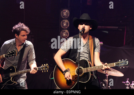 Brett Kissel esegue al Canada Radio Music Awards durante il 2014 Canadian Music Week. Foto Stock