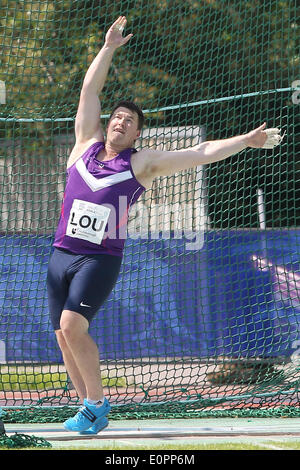 La Loughborough, Regno Unito. 18 Maggio, 2014. La Loughborough Alex Smith vincendo il lancio del martello di 71,95 metri mens durante la Loughborough Internazionali di atletica leggera incontro presso Luniversita di Loughborough. Credito: Azione Sport Plus/Alamy Live News Foto Stock