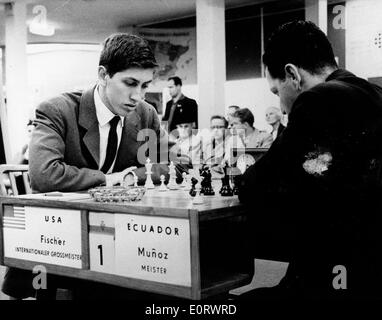 Il Granmaestro Bobby Fischer compete in match Foto Stock