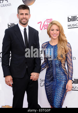 Las Vegas, California, Stati Uniti d'America. 18 Maggio, 2014. Shakira e Gerard Pique arriva per il Billboard Music Awards 2014 a MGM Grand Arena. © Lisa O'Connor/ZUMAPRESS.com/Alamy Live News Foto Stock