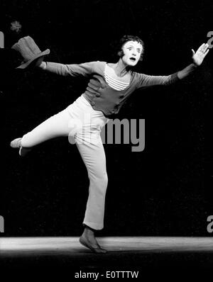 Mimo francese Marcel Marceau sul palco di eseguire Foto Stock
