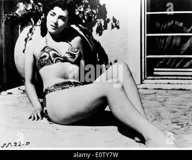 L'attrice Silvana Mangano in un bikini Foto Stock