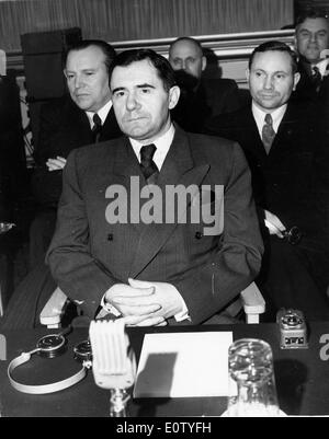 Andrei Gromyko udienza in occasione di una riunione Foto Stock