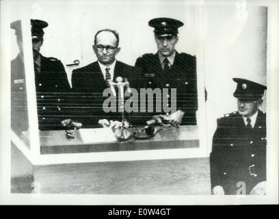 Apr. 04, 1961 - Foto di filo. Apertura di Adolf Eichmann in prova - a Gerusalemme. La prova si è aperta questa mattina a Gerusalemme Foto Stock