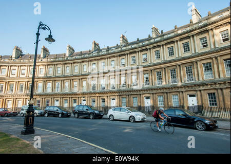 "Circus" dall'architetto John Wood il sambuco, architettura gregoriano, completata nel 1768, bagno, Somerset, Sud Inghilterra England Foto Stock