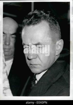 Ottobre 10, 1964 - il sig. KRUSCHEV si dimette. 70 anni di NIKITA KRUSCHEV ha rassegnato le sue due top posts a causa della sua età e "'deteriotation del suo stato di salute". Egli è riuscito sovietica come Primo Ministro dal Primo Vice Premier ALEXEI KOSYGIN, 60, e come leader del Partito comunista della Federazione Russa dal vice leader, Leonid Brezhnev, 58, che è stato presidente sovietico fino al mese di luglio. La foto mostra: ALEXEI KOSYGIN, che succede al sig. Kruschev sovietica come Primo Ministro. Foto Stock