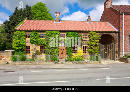 Baxter Cottage in grande Ayton, bassa verde, North Yorkshire, Inghilterra, Regno Unito. Foto Stock