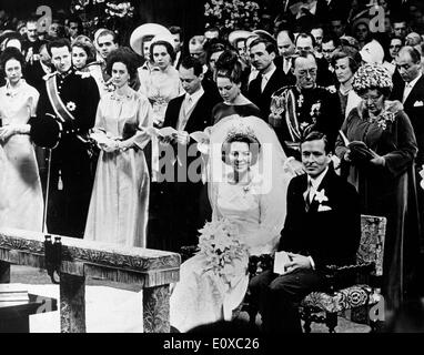 La principessa Beatrice e Claus von Amsberg presso il loro matrimonio Foto Stock